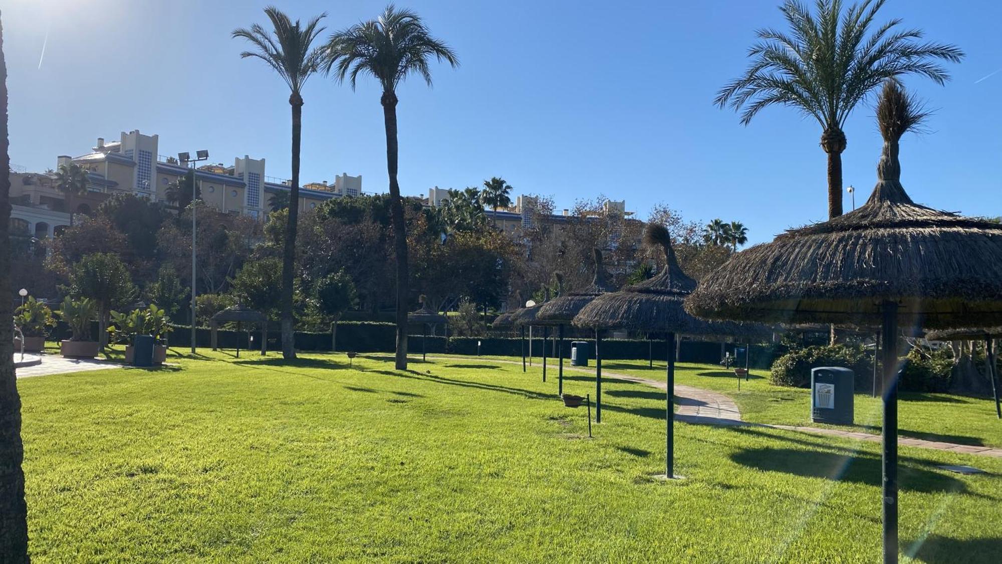 בנאלמדנה Benalbeach Residential מראה חיצוני תמונה